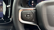 Volvo XC40 2.0 B3P Plus Dark 5dr Auto Petrol Estate